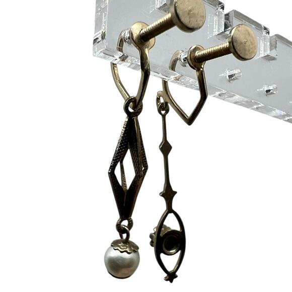 Vintage Gold Pearl Gem Drop Earrings Art Deco Screw Back Clips asymmetrical - Picture 3 of 6